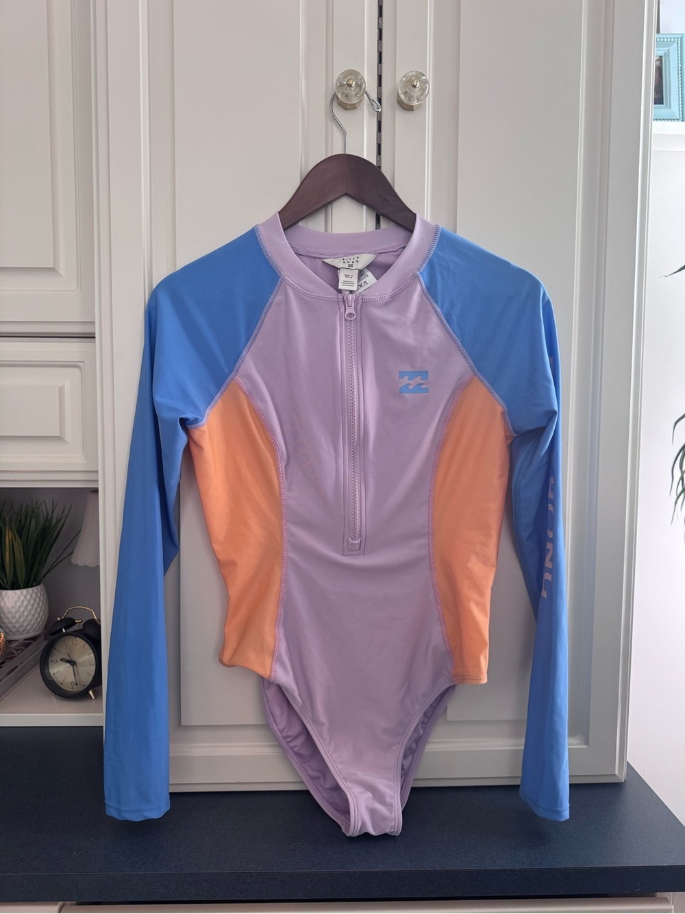 Billabong Colorblock Long Sleeve Rash Guard - Swim Suit - Picture 4 of 4